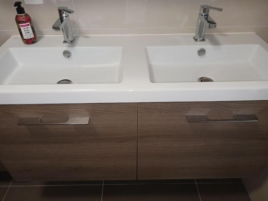 Appartement Deer Vlakbij Zee En Gratis P Oostende